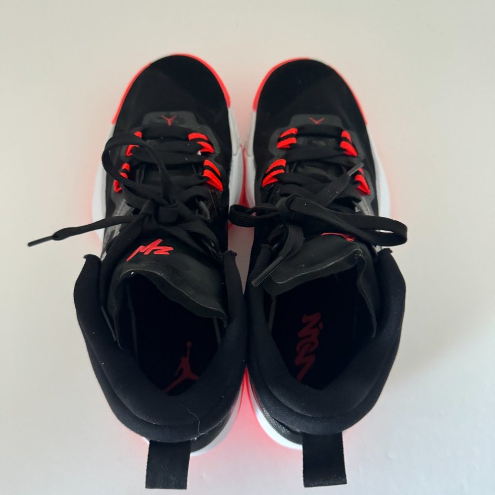 Nike Jordan Zion Youth Basketball Shoe DA3131 006 Y6 - Picture 3 of 10